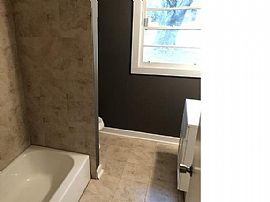 608 Lynwood Dr, Montgomery, Al 36111 in Montgomery, AL (Photo 6 of 12)