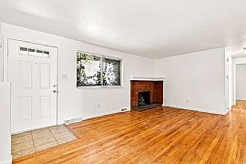 Beautiful Single Family Home, Newly Renovated! This Beautiful 4 in Littleton, CO (Photo 2 of 9)