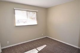 Charming 3bed with Clean Painting in Tempe, AZ (Photo 10 of 11)
