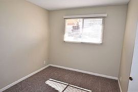 Charming 3bed with Clean Painting in Tempe, AZ (Photo 6 of 11)