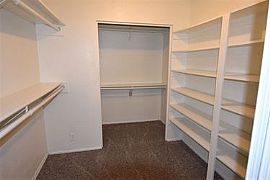 Charming 3bed with Clean Painting in Tempe, AZ (Photo 7 of 11)