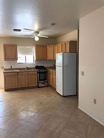 5123 E Citrus Ave #b, Tucson, Az 85712 in Tucson, AZ (Photo 3 of 12)