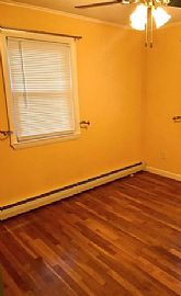 Special Family House. 7 Eleanor Dr, Coventry, Ri 02816 in Coventry, RI (Photo 5 of 7)