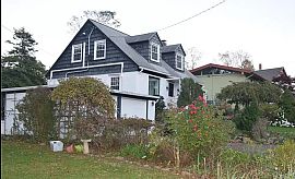 29 Montgomery Pkwy, Branford, Ct 06405 in Branford, CT