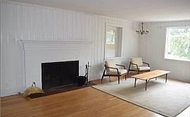 29 Montgomery Pkwy, Branford, Ct 06405 in Branford, CT (Photo 3 of 6)