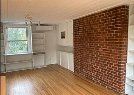 29 Montgomery Pkwy, Branford, Ct 06405 in Branford, CT (Photo 4 of 6)