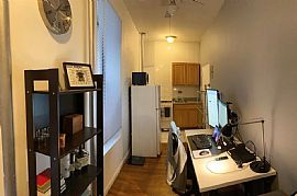 Well Furnished Condo with All Utilities Included  in New York, NY (Photo 4 of 8)