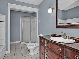 A Beautiful Home to Be  in Memphis, TN (Photo 8 of 9)