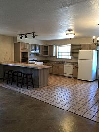 Beatiful 2 Bedroom in Santa Fe, NM (Photo 2 of 12)