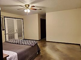 Beatiful 2 Bedroom in Santa Fe, NM (Photo 3 of 12)