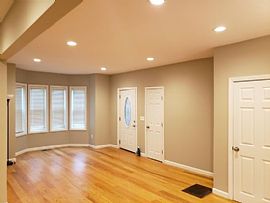 18 School St, East Windsor, Ct 06088 in East Windsor, CT (Photo 3 of 9)