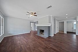 3 Bedroom Family Home in Waco, TX (Photo 4 of 12)