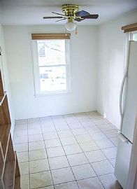 3 Bedroom Family Home in Osceola, MO (Photo 8 of 12)