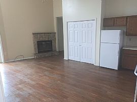 1098 Woodhaven Dr, White Haven, Pa Rent $800 and Deposit $800 in White Haven, PA (Photo 3 of 6)