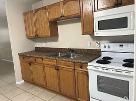 1325 Longwood St Apt A, West Palm Beach, Fl 33401 in West Palm Beach, FL (Photo 11 of 12)