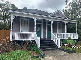 1057 Selma St, Mobile, Al 36604 in Mobile, AL
