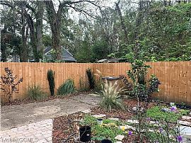 1057 Selma St, Mobile, Al 36604 in Mobile, AL (Photo 2 of 9)