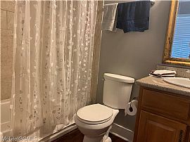 1057 Selma St, Mobile, Al 36604 in Mobile, AL (Photo 7 of 9)