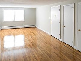 971 Hopmeadow St #29, Simsbury, Ct 06070 in Simbury, CT (Photo 2 of 8)