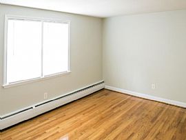 971 Hopmeadow St #29, Simsbury, Ct 06070 in Simbury, CT (Photo 7 of 8)