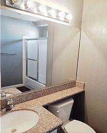 8452 Boseck Dr Unit 238, Las Vegas, Nv 89145 in Las Vegas, NV (Photo 7 of 12)