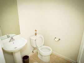 Keesler Family Housing, 300 Patrick Dr #jzkmgnfp1, Biloxi, Ms 3 in Biloxi, MS (Photo 8 of 10)