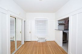 House For Rent in San Francisco, CA (Photo 6 of 9)
