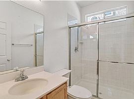 10085 Capistrello Ave, Las Vegas, Nv 89147 in Las Vegas, NV (Photo 5 of 5)