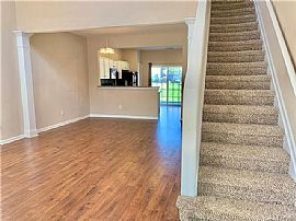 Town House For Rent  in Charlotte, NC (Photo 2 of 12)