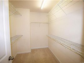 Excellent Condition Townhouse  in Charlotte, NC (Photo 7 of 7)