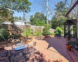 Furnished House: 1029 Magnolia Curv, Montgomery, Al 36106 in Montgomery, AL (Photo 11 of 12)