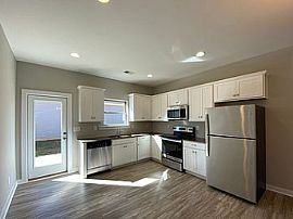 Beautiful Home For Rent. 125 White Oak Cir, Lincoln, Al 35096 in Lincoln, AL (Photo 2 of 12)