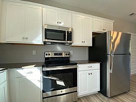 Beautiful Home For Rent. 125 White Oak Cir, Lincoln, Al 35096 in Lincoln, AL (Photo 3 of 12)