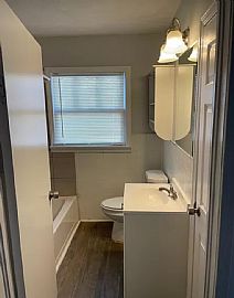 147 E Crest Rd, Bessemer, Al 35023 in Bessemer, AL (Photo 7 of 12)