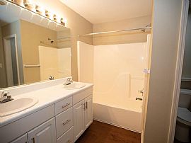 209 Summerfield Ct, Foley, Al 36535 in Foley, AL (Photo 9 of 12)