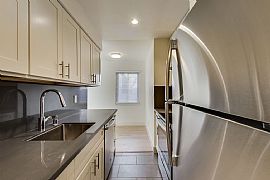 House For Rent in San Francisco, CA (Photo 5 of 10)