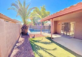 10835 W Louise Dr, Sun City, Az 85373 in Sun City, AZ (Photo 11 of 12)