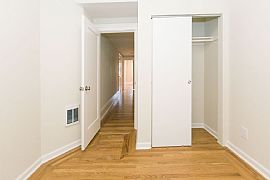 House For Rent in San Francisco, CA (Photo 4 of 12)