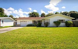 12619 137th Ln, Largo, Fl 33774 in Largo, FL