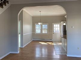 17 Woodcrest Dr, Johnston, Ri 02919 in Johnston, RI (Photo 5 of 12)