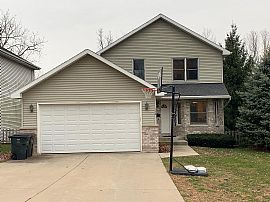 Beautiful Home  in Lake Geneva, WI