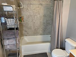 Beautiful Home  in Lake Geneva, WI (Photo 10 of 12)