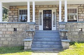 215 Crawford St, Beckley, Wv 25801 in Beckley, WV