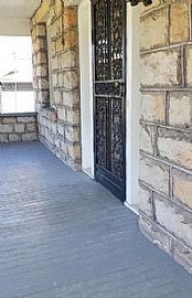 215 Crawford St, Beckley, Wv 25801 in Beckley, WV (Photo 3 of 8)