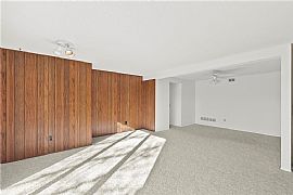 House For Rent in Manchester, MO (Photo 3 of 12)