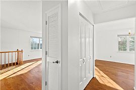 House For Rent in Manchester, MO (Photo 5 of 12)