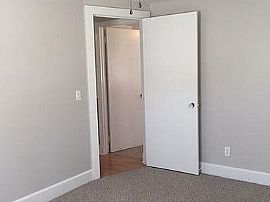 7 Hazelton Rd, Barrington, Ri 02806 in Barrington, RI (Photo 6 of 12)