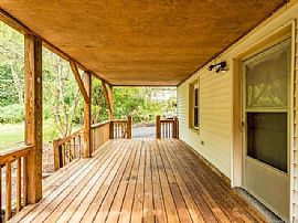 House For Rent in Asheville, NC (Photo 3 of 10)