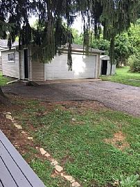 Beautiful Home  in Lake Geneva, WI (Photo 8 of 9)