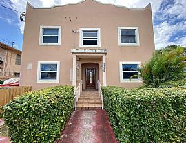 2756 Sw 4th St #7, Miami, Fl 33135 in Miami, FL